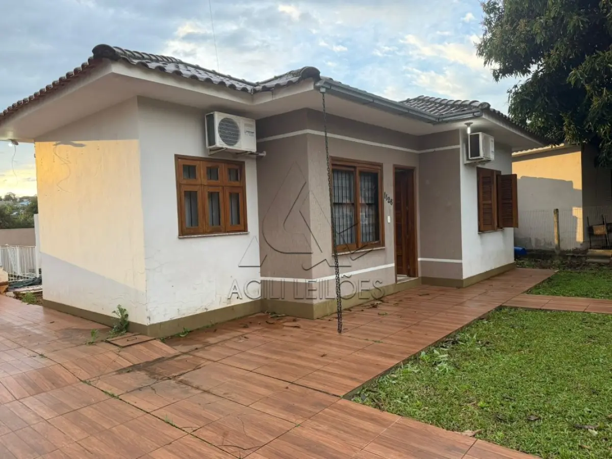 LOTE 001 - Matrícula: 15978 RI Horizontina - CASA RESIDENCIAL DE 47,17 M2 COM TERRENO DE 300 M2, LOCALIZADO NA R DA CONCEICAO 1126, L1C Q191 VILA KENNEDY HORIZONTINA RS
