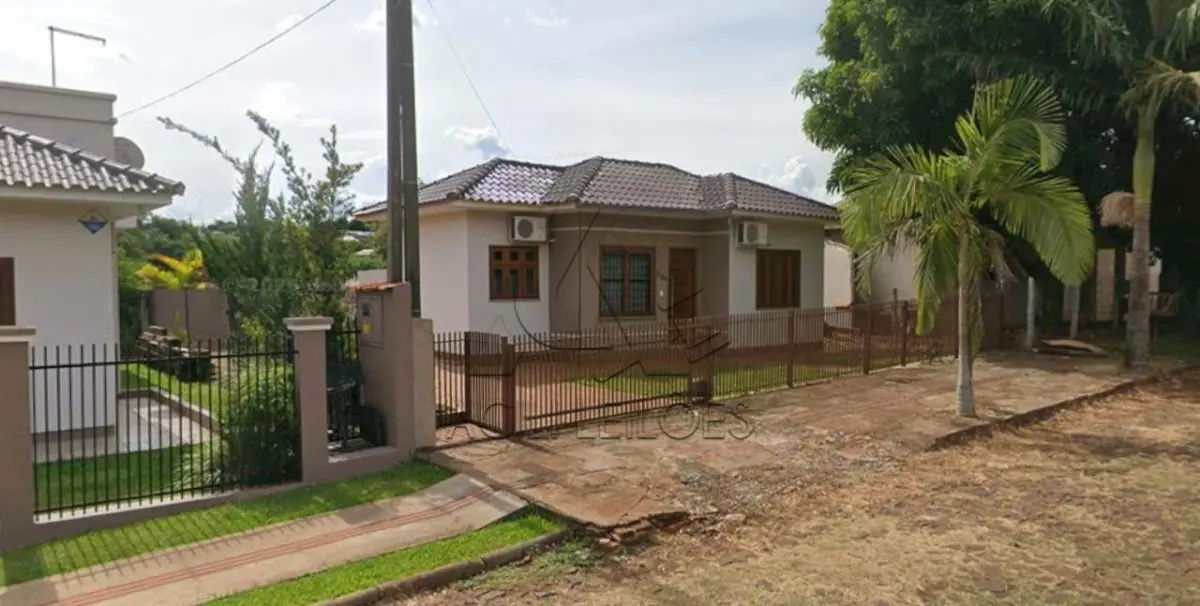 LOTE 001 - Matrícula: 15978 RI Horizontina - CASA RESIDENCIAL DE 47,17 M2 COM TERRENO DE 300 M2, LOCALIZADO NA R DA CONCEICAO 1126, L1C Q191 VILA KENNEDY HORIZONTINA RS