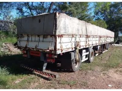 Semirreboque Placa IXD7611