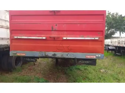 Semirreboque Placa IRG2756