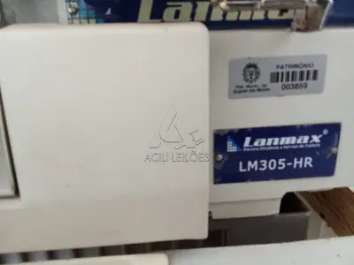 LOTE 018 - Máquina Overlok Lanmax LM-305HR, Motor JE3124349, Patrimônio 3859. Avaliação R$ 300,00.