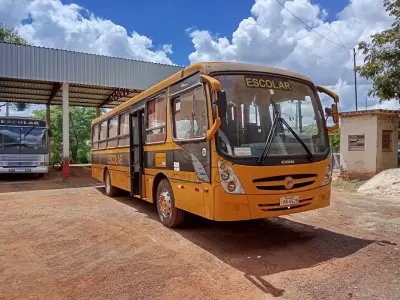 LOTE 004 - Ônibus passageiro, Placas IPN4529, RENAVAM 00124314864, Patrimônio 1419, VW/Induscar Foz U, Ano 2009, Diesel, 185CV, Chassi 9BWR882W59R923797. Avaliação R$ 50.000,00.