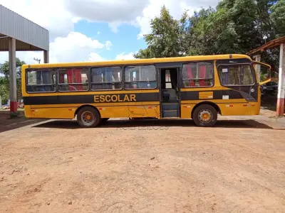 LOTE 004 - Ônibus passageiro, Placas IPN4529, RENAVAM 00124314864, Patrimônio 1419, VW/Induscar Foz U, Ano 2009, Diesel, 185CV, Chassi 9BWR882W59R923797. Avaliação R$ 50.000,00.