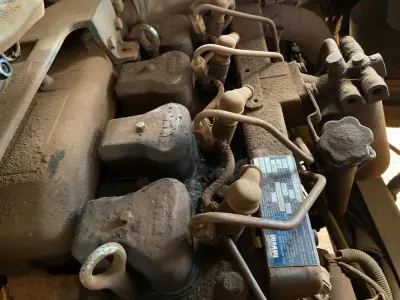 LOTE 003 - Micro-ônibus passageiro, Placas IMX2058, RENAVAM 00874014042, Patrimônio 493, Agrale/Masca Gramini O, Ano 2005/2006, Diesel, 150CV, Chassi 9BYC22Y1S6C003693, 1 porta. Avaliação R$ 30.000,00.