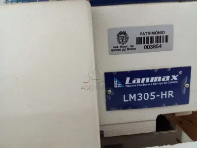 LOTE 013 - Máquina Overlok Lanmax LM-305HR, Motor JE1246639 (duplicidade), Patrimônio 3854. Avaliação R$ 300,00.