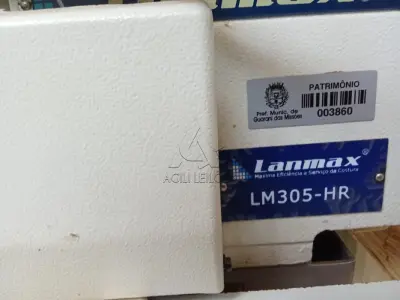 LOTE 019 - Máquina Overlok Lanmax LM-305HR, Motor JE3124720, Patrimônio 3860. Avaliação R$ 300,00.