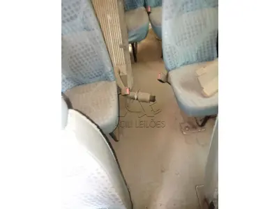 LOTE 001 - MICROÔNIBUS (VAN), Placas IVE0558, RENAVAM 00600389472, Patrimônio 6742, Marca/Modelo I/Ford Transit TCA MIC, Ano 2013/2013, Diesel, Potência 125CV, Chassi WFODXPTDFDTB68755, 3 portas. Avaliação R$ 5.000,00.