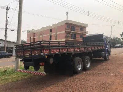 LOTE 003 - VOLVO VM-23 240 6x2 2p (diesel)