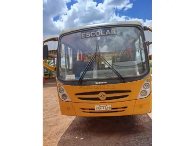 LOTE 004 - Ônibus passageiro, Placas IPN4529, RENAVAM 00124314864, Patrimônio 1419, VW/Induscar Foz U, Ano 2009, Diesel, 185CV, Chassi 9BWR882W59R923797. Avaliação R$ 50.000,00.