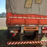 SEMIRREBOQUE PLACA IQJ8889