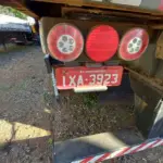 SEMIRREBOQUE PLACA IXA3923