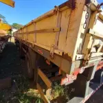 SEMIRREBOQUE PLACA IXB8293