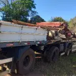 SEMIRREBOQUE PLACA IXF2783