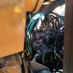 ESCAVADEIRA MODELO CX220B ANO 2013, HORA DE TRABALHO 5.876