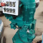 (DUAS) MÁQUINAS FRESADORAS CHANFRADEIRAS BAUTEC. ITALIANAS. PRONTAS PARA USO. FAZEM CORTES DAS QUINAS EM ÂNGULOS DE 15 A 60 GRAUS.